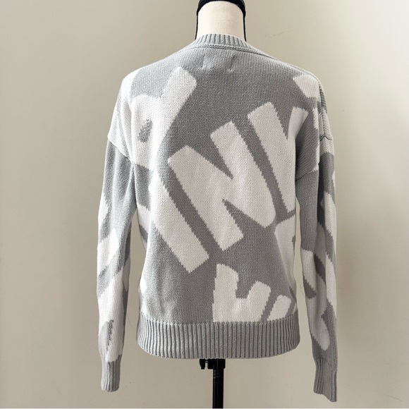 Victorias Secret Pink X Forenza Gray White Large Logo Y2K Sweater V-Neck Sz XS - Picture 4 of 11